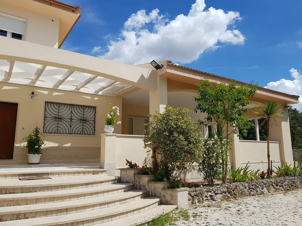 مارتينا فرانكا Villa Venus Woods المظهر الخارجي الصورة